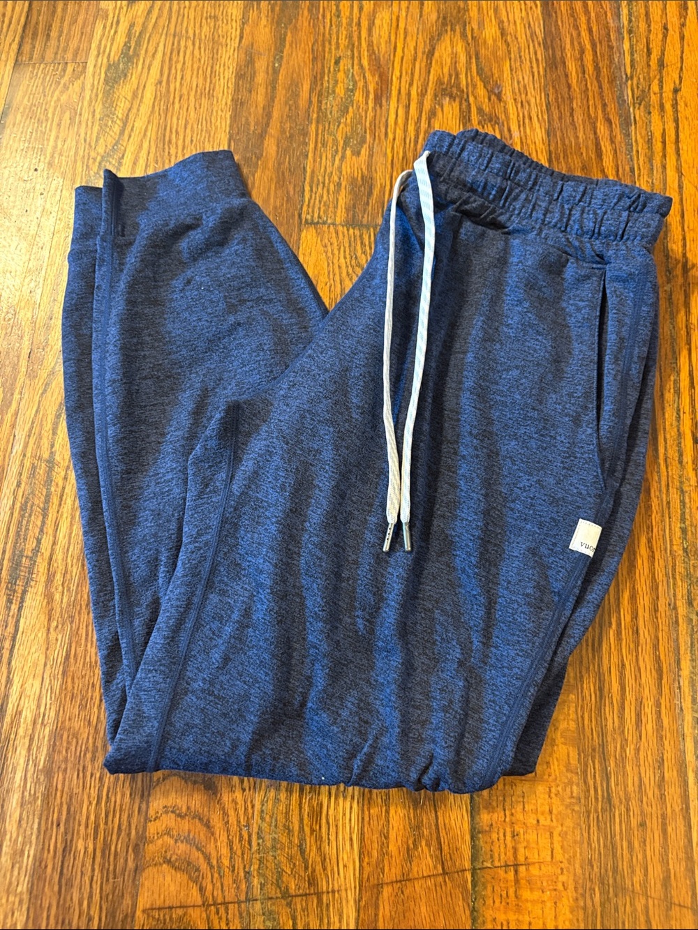 🎉Vuori Navy Heather Women's Track Performance Joggers